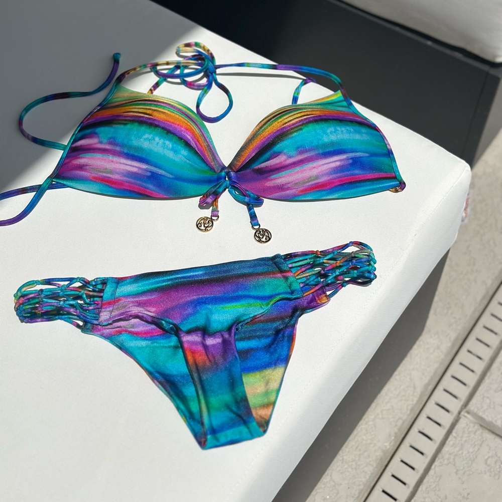Luli Fama Vibrant Multicolor Bikini set